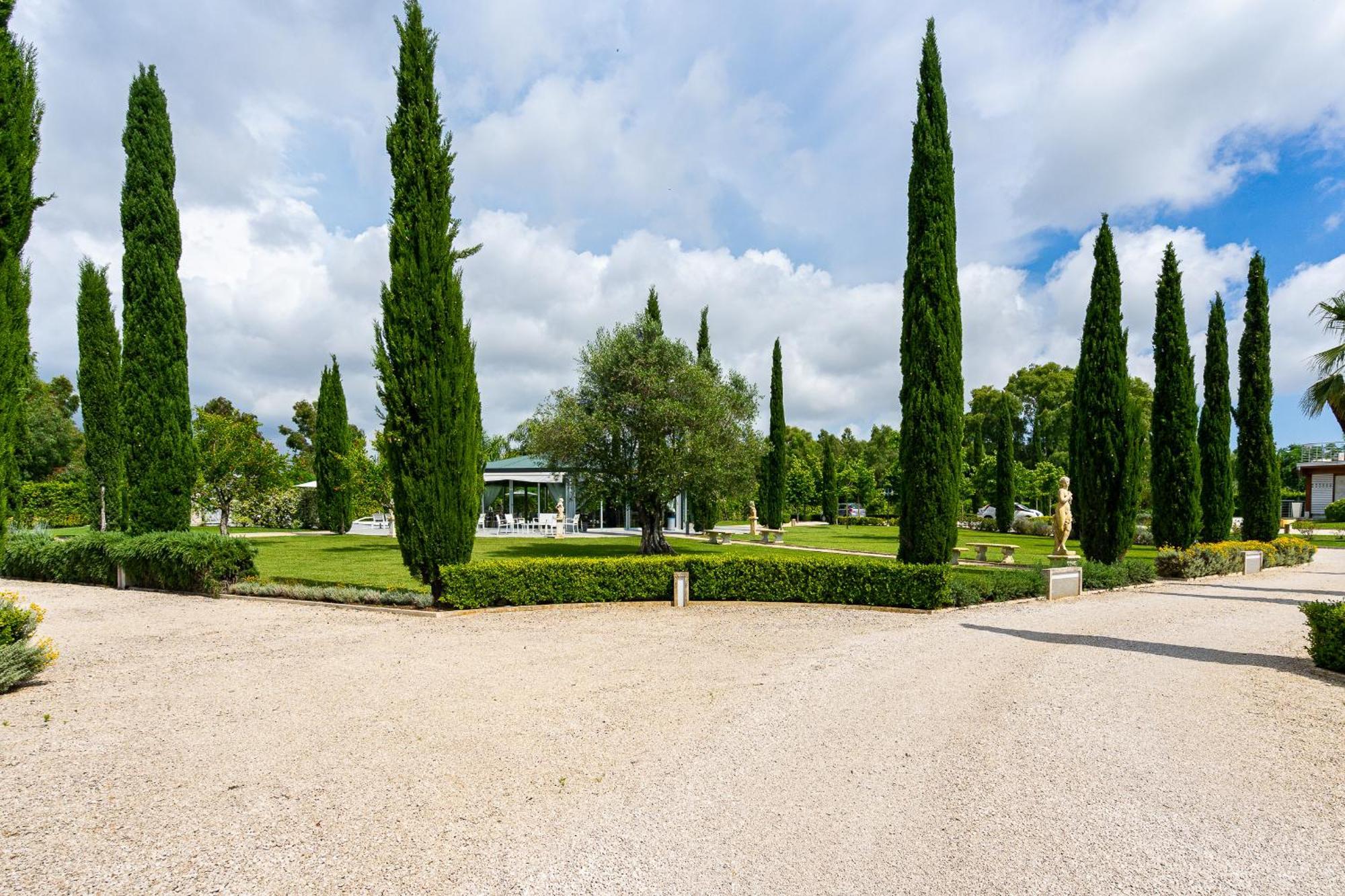 Casale Delle Ronde B&B Latina Exterior foto