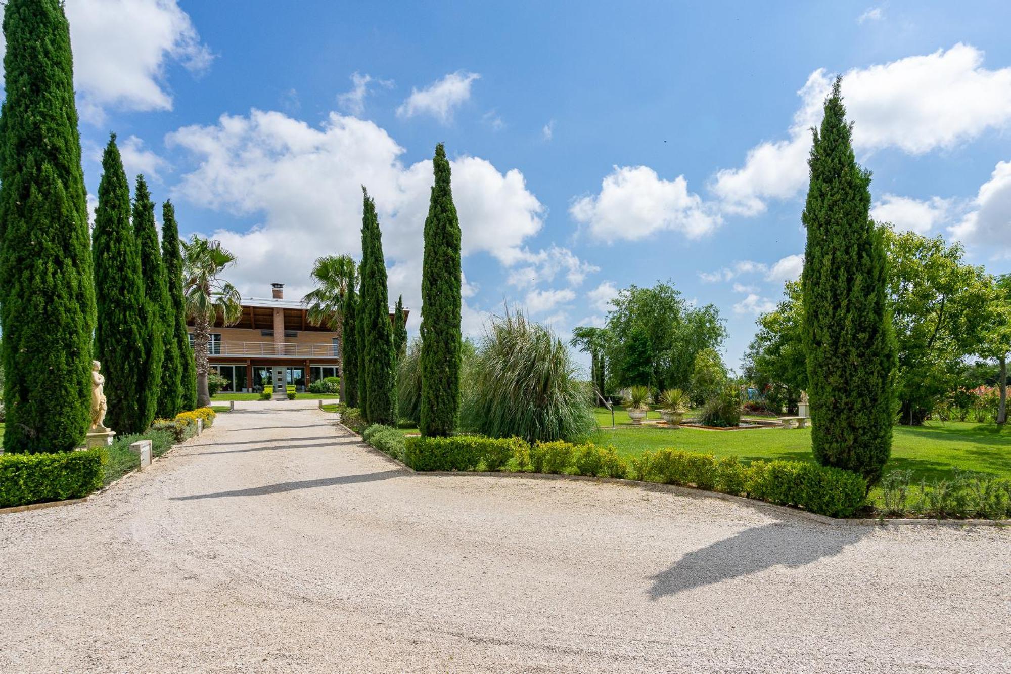 Casale Delle Ronde B&B Latina Exterior foto